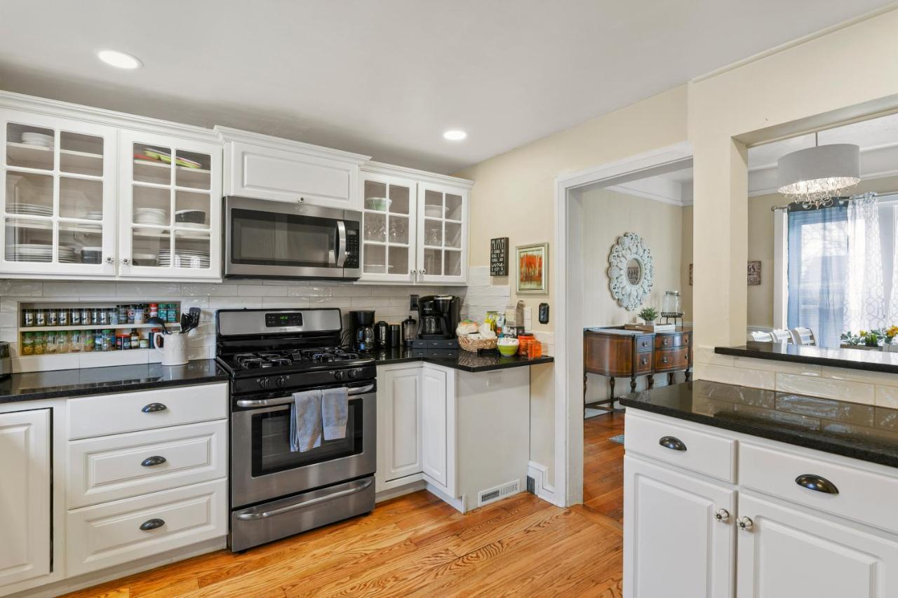 Garden City House With Hot Tub Colorado Springs Bagian luar foto