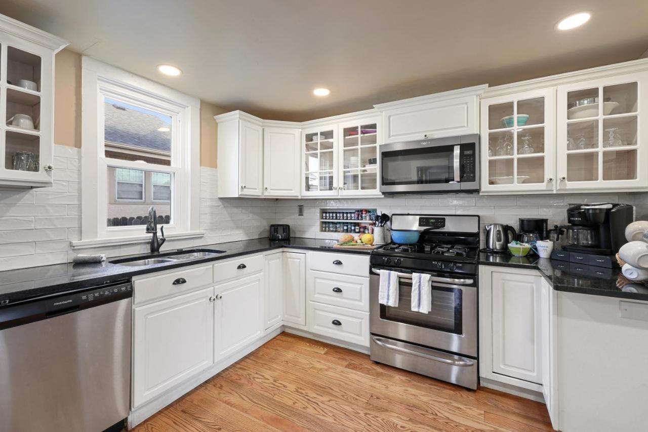 Garden City House With Hot Tub Colorado Springs Bagian luar foto